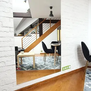 https://old-town-apartment-blich.krakowhotelspoland.com