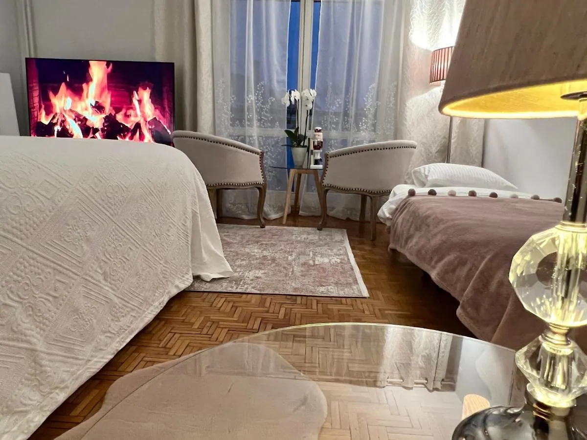 Louis & Elza Old Town Romantic Apartments Wroclaw 0*,  Poland